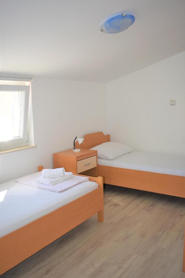 Apartments Janja Murter Esterno foto